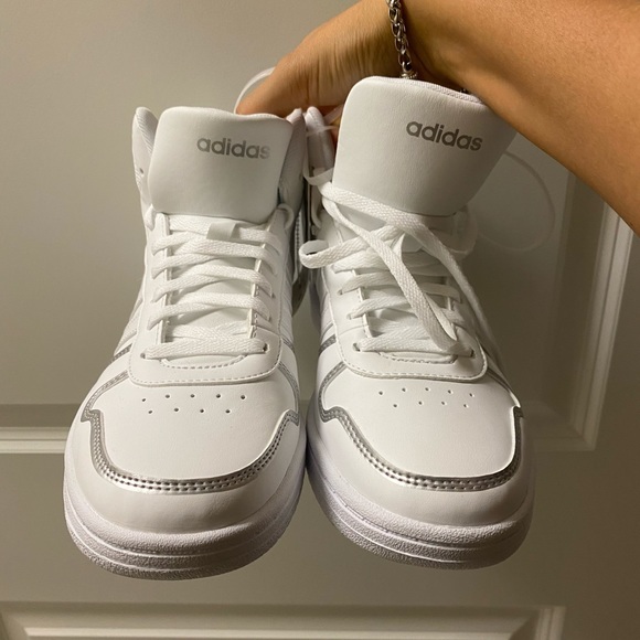 adidas high tops - Picture 2 of 4